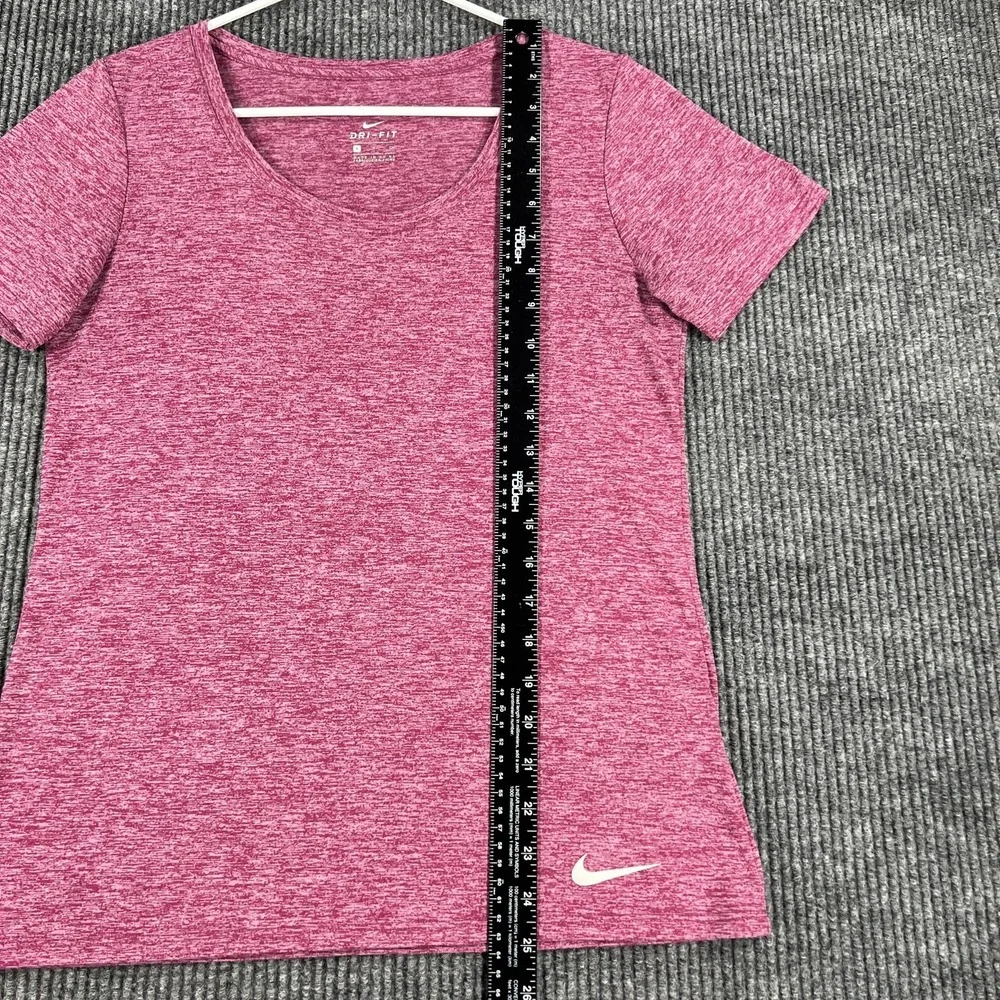 Nike Dri-FIT Shirt Womens Small Athletic Short Sleeve Activewear‎ Training Top